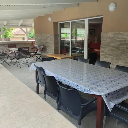 بيت للعطل Valentin House
