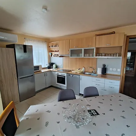 Holiday home Valentin House *